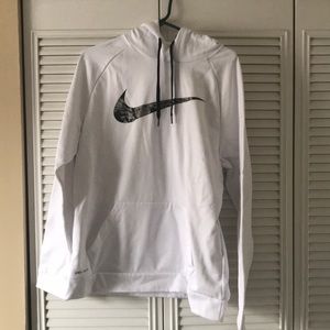 Nike Pullover Hoodie
